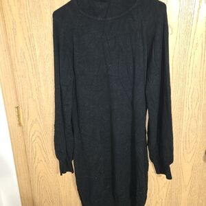 Chic Long Sleeve Black Dress
